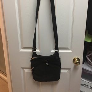 Bagallini crossover bag